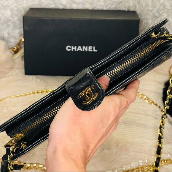 CHANEL RARE Matelasse Vintage Lambskin Black Lambskin - Picture 9 of 16